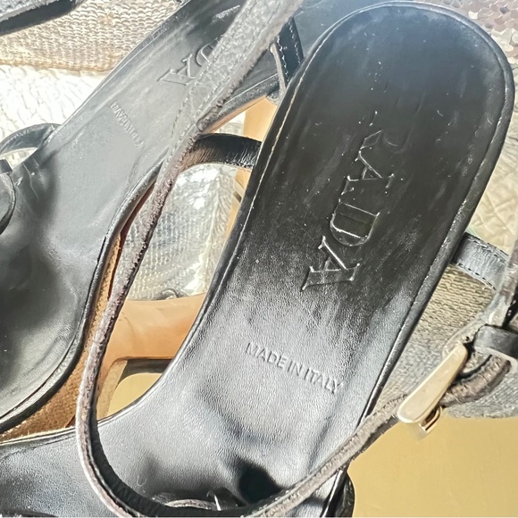 Prada heels - Picture 6 of 9